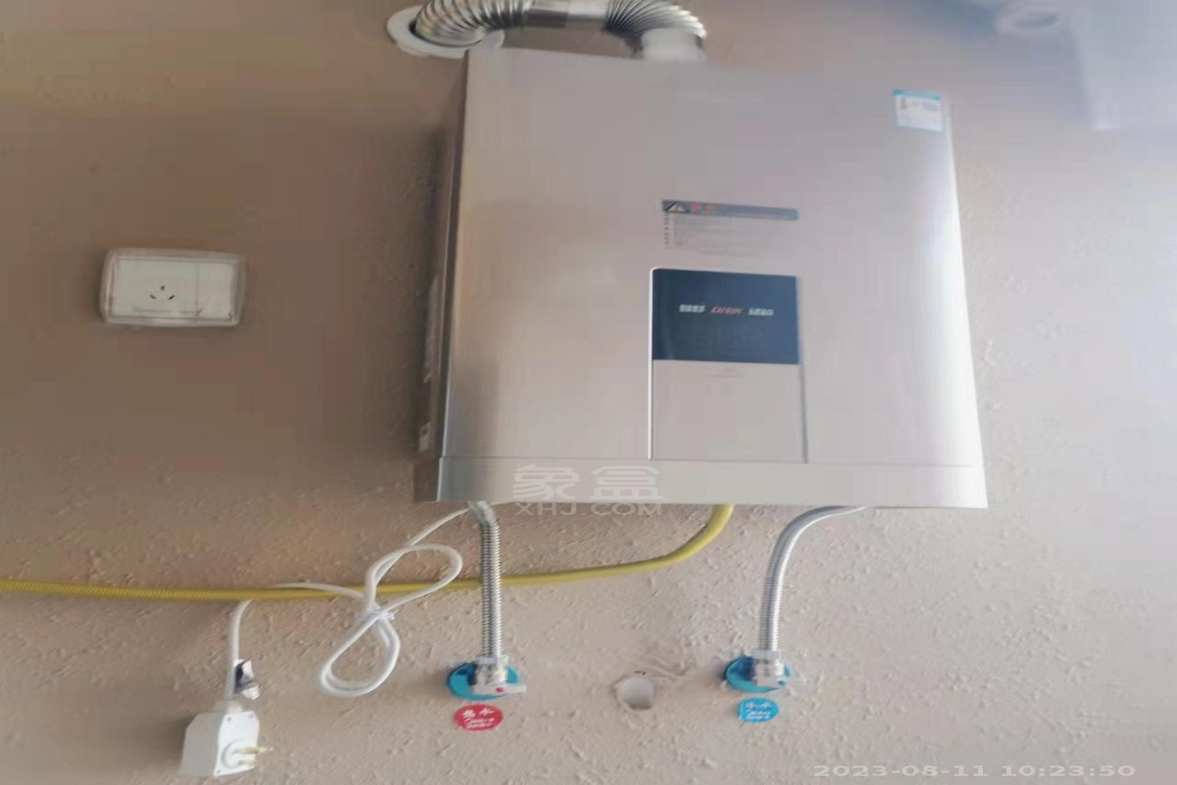 东部美的城 4室2厅2卫 2500.0元/月 东部美的城 4室2厅2卫 2500.0元/月室内图