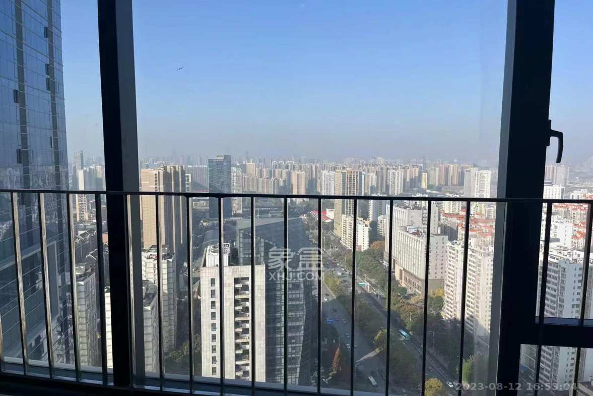 京武浪琴山三期(京武中心) 2室2厅1卫 3600.0元/月 京武浪琴山三期(京武中心) 2室2厅1卫 3600.0元/月室内图