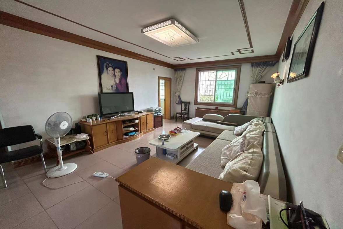 益阳铁路家园  3室2厅1卫   23.80万室内图1