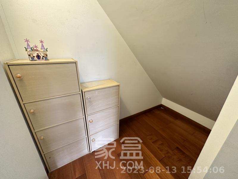 三江花中城  3室2厅2卫   4200.00元/月室内图