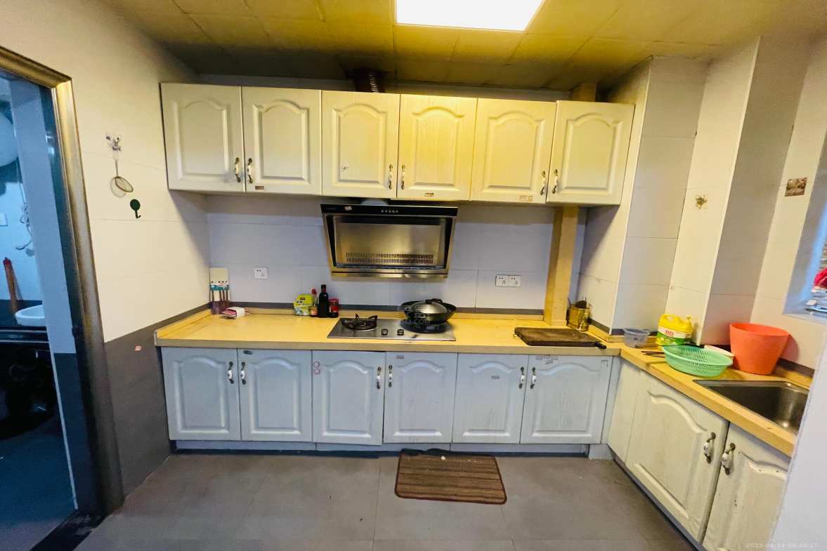 美的城二期 1室1厅1卫 1400.0元/月 美的城二期 1室1厅1卫 1400.0元/月室内图