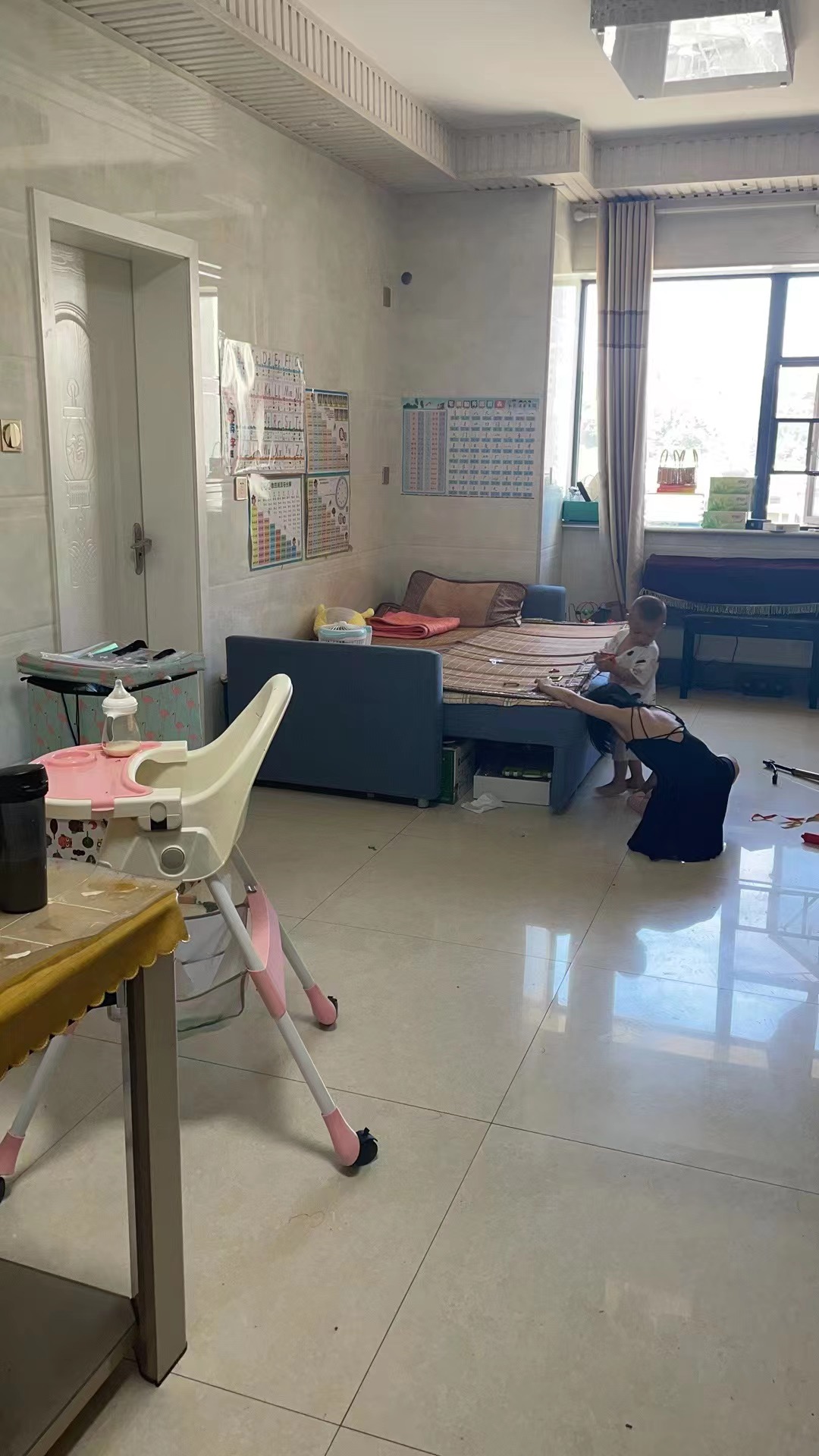 百弘学府城  2室2厅1卫   1300.00元/月