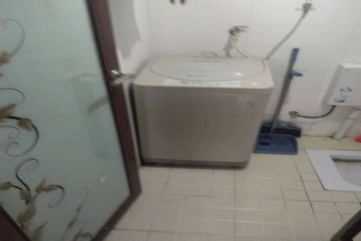 东方豪苑 2室1厅1卫 1000.0元/月 东方豪苑 2室1厅1卫 1000.0元/月室内图