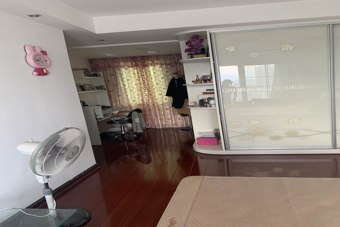 禧诚月畔湾  3室2厅1卫    2200.0元/月室内图