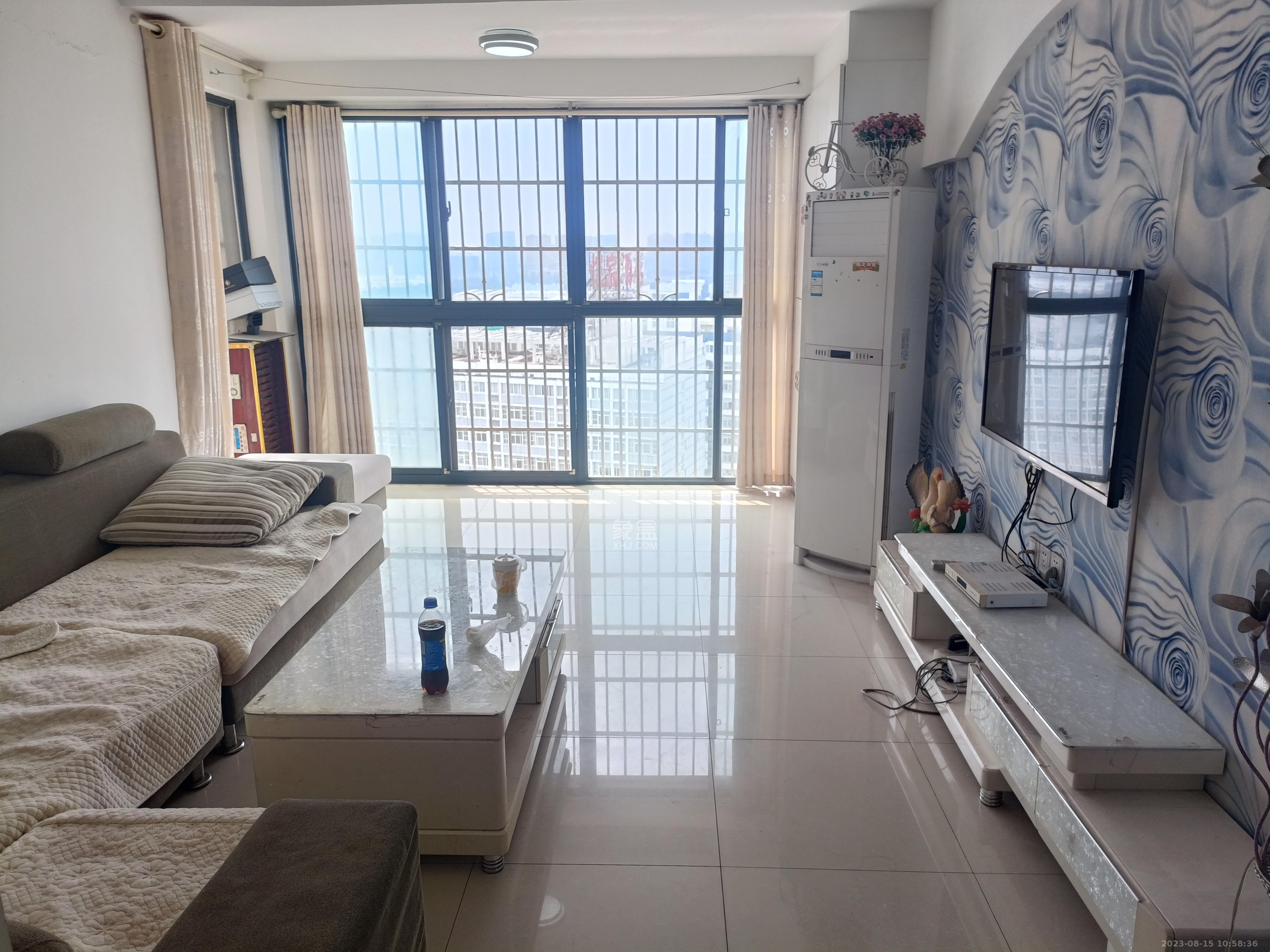 爵士湘 2室2厅 1900.00元