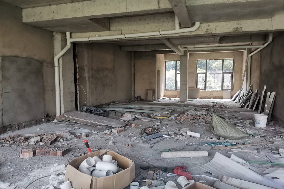 娄星区散盘  1室1厅1卫    2500.0元/月室内图