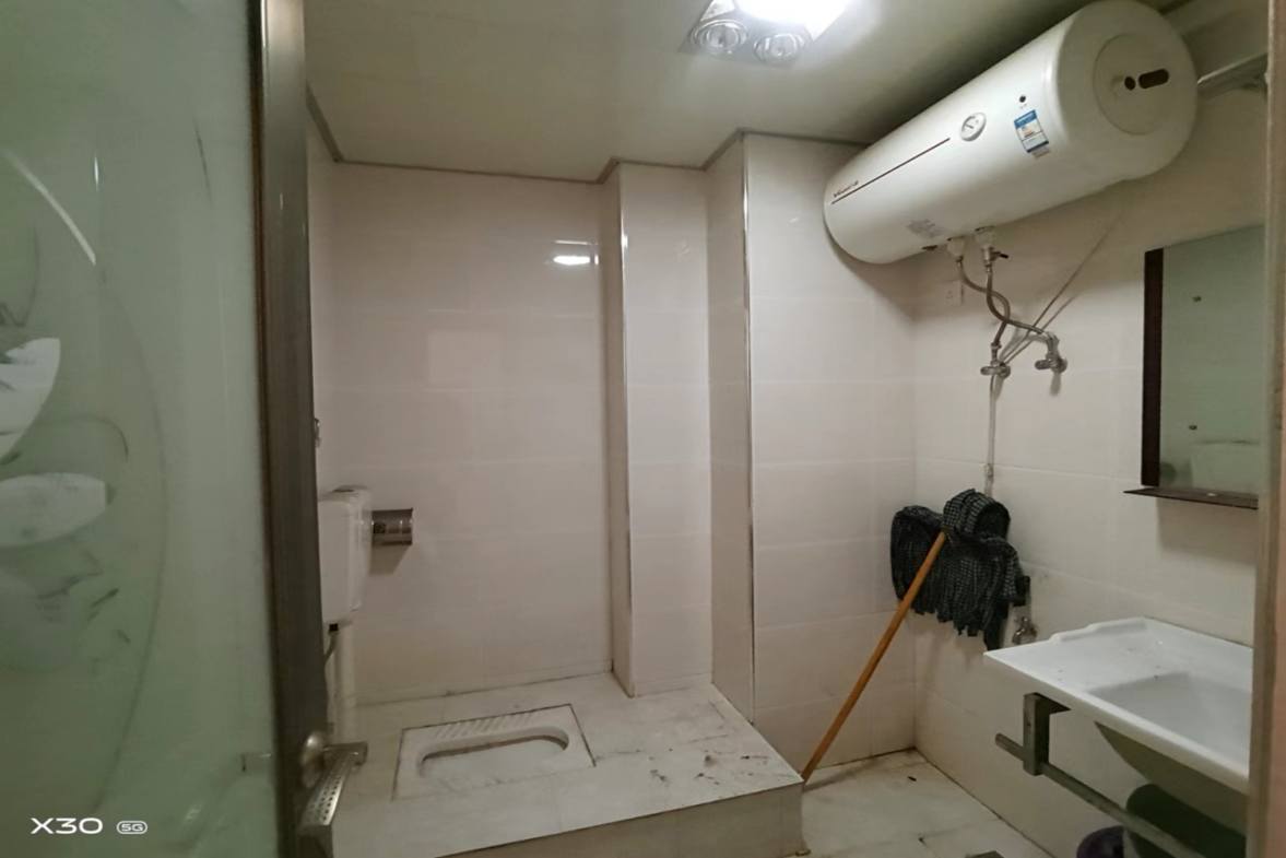 百花好望角  1室1厅1卫    800.0元/月室内图