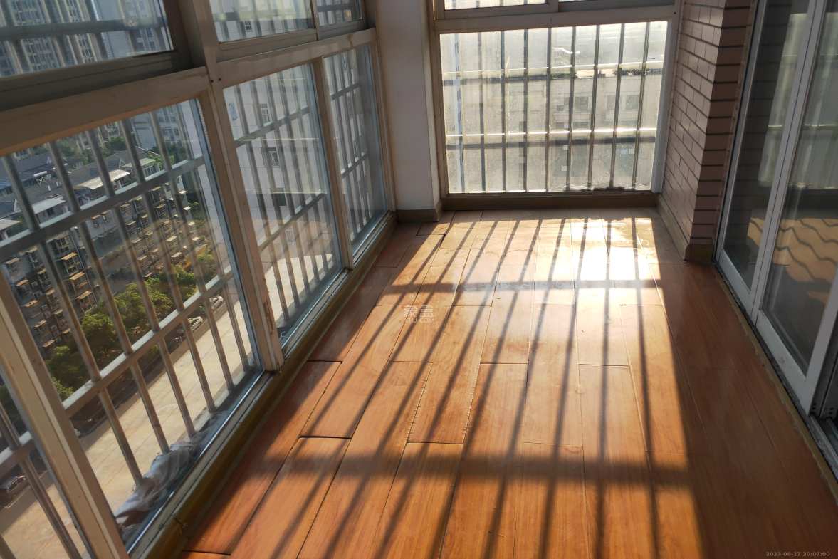 金龙苑  2室2厅1卫    2700.0元/月室内图