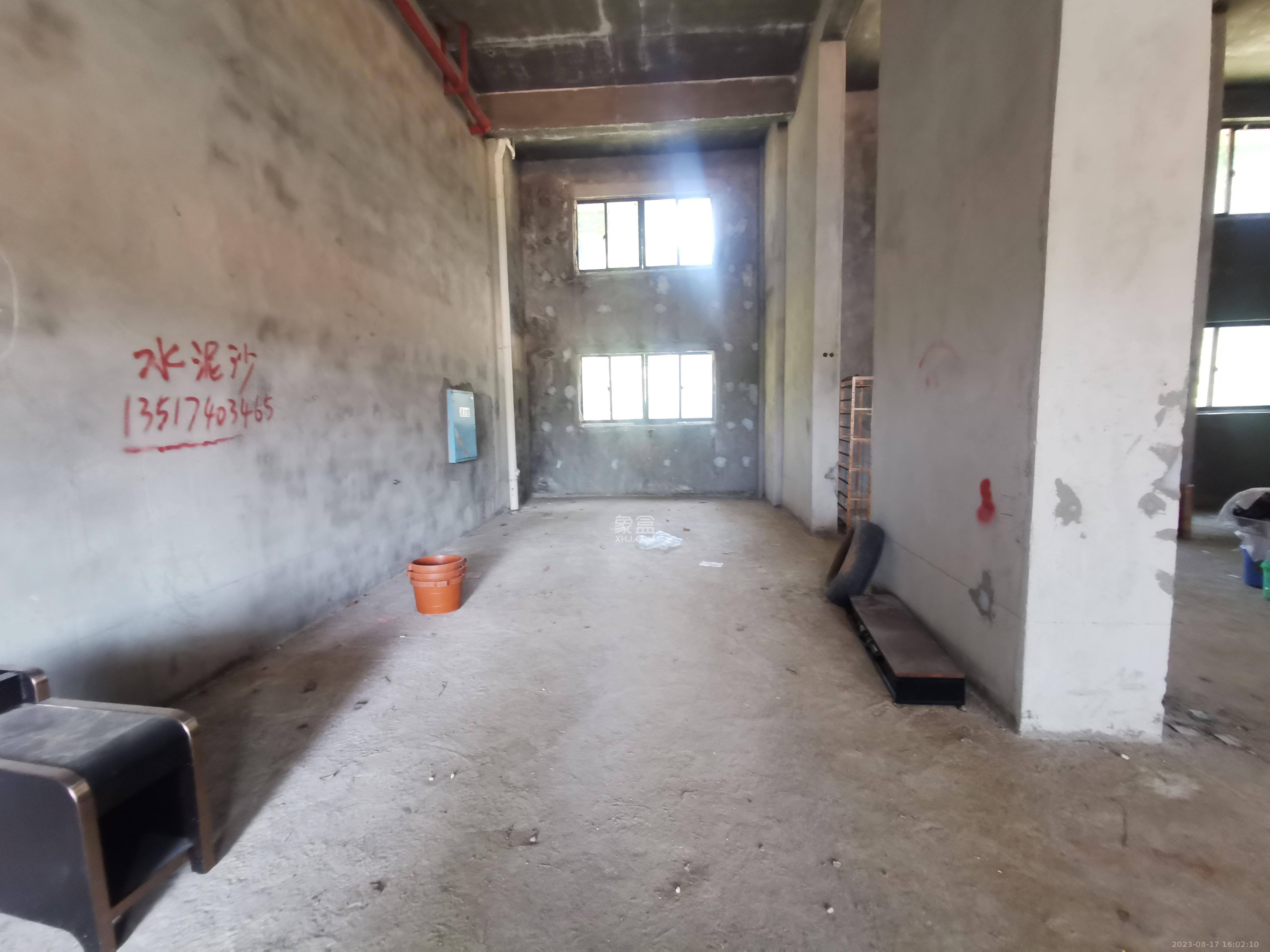 绿地公馆（绿地名邸）   154.0㎡     10000.00元/月室内图
