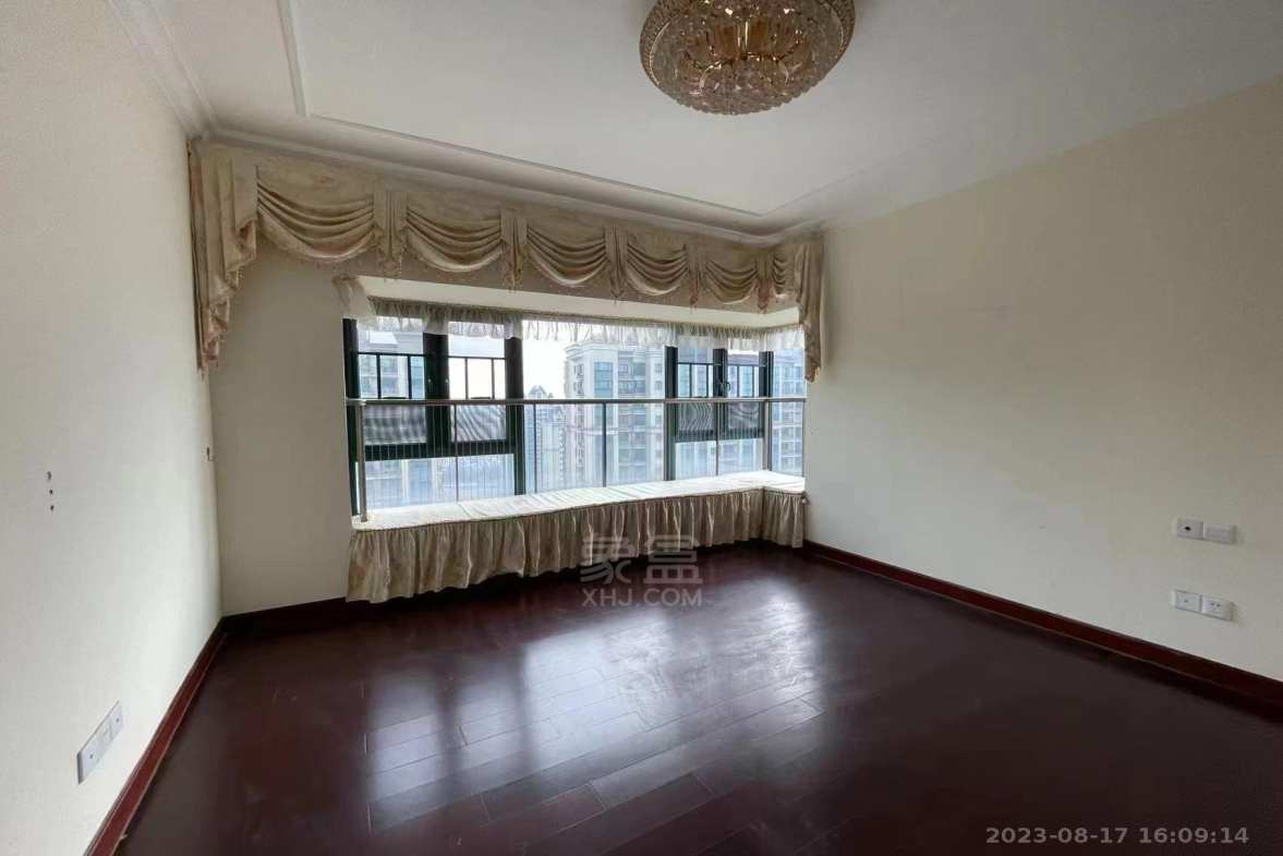 株洲恒大名都  4室2厅2卫    2000.0元/月室内图