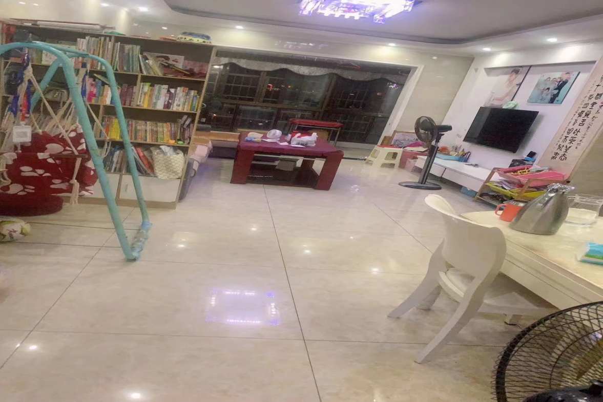 百弘帝景  3室2厅2卫    67.8万 百弘帝景  3室2厅2卫    67.8万室内图