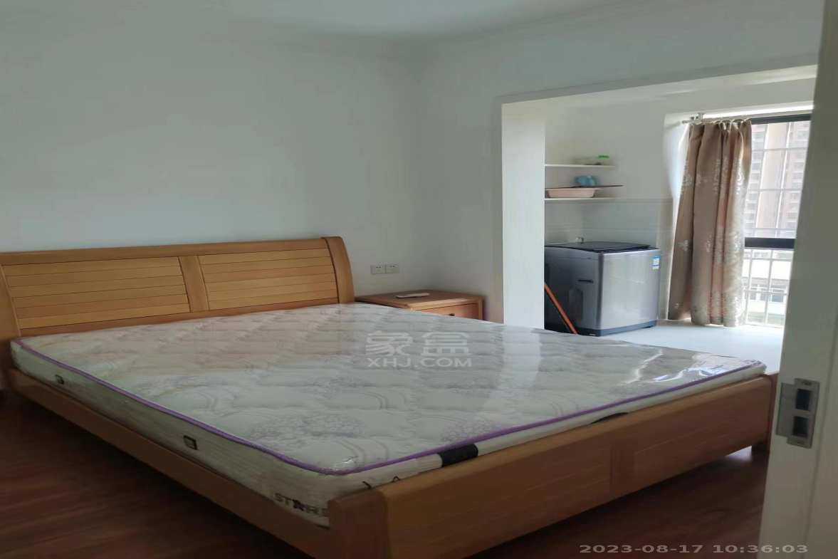 文化园三期  2室1厅1卫    1900.0元/月室内图