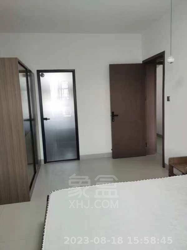 绿地21城 3室2厅2卫 1700.0元/月 绿地21城 3室2厅2卫 1700.0元/月室内图