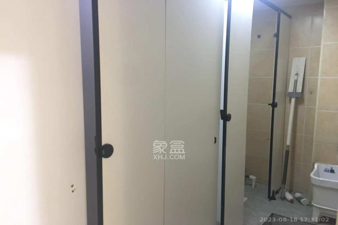 万博汇 1室1厅1卫 1800.0元/月 万博汇 1室1厅1卫 1800.0元/月室内图