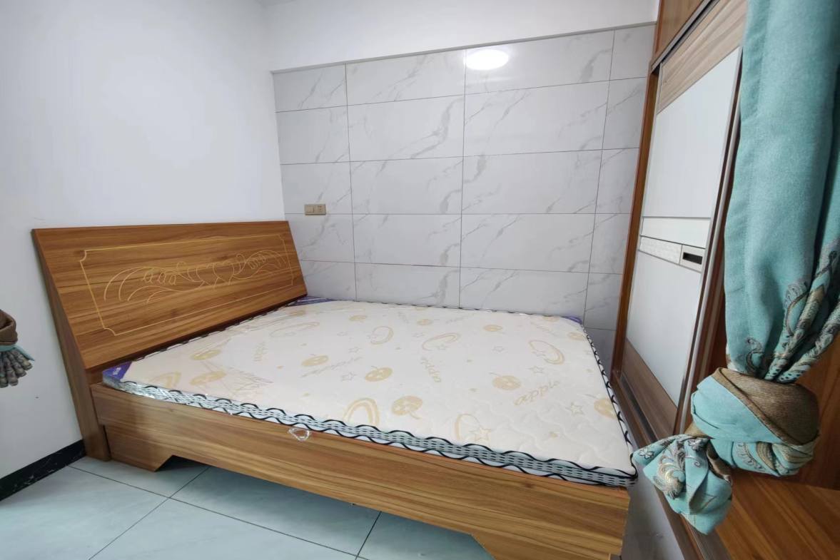 百弘学府城  0室0厅0卫    1200.0元/月室内图