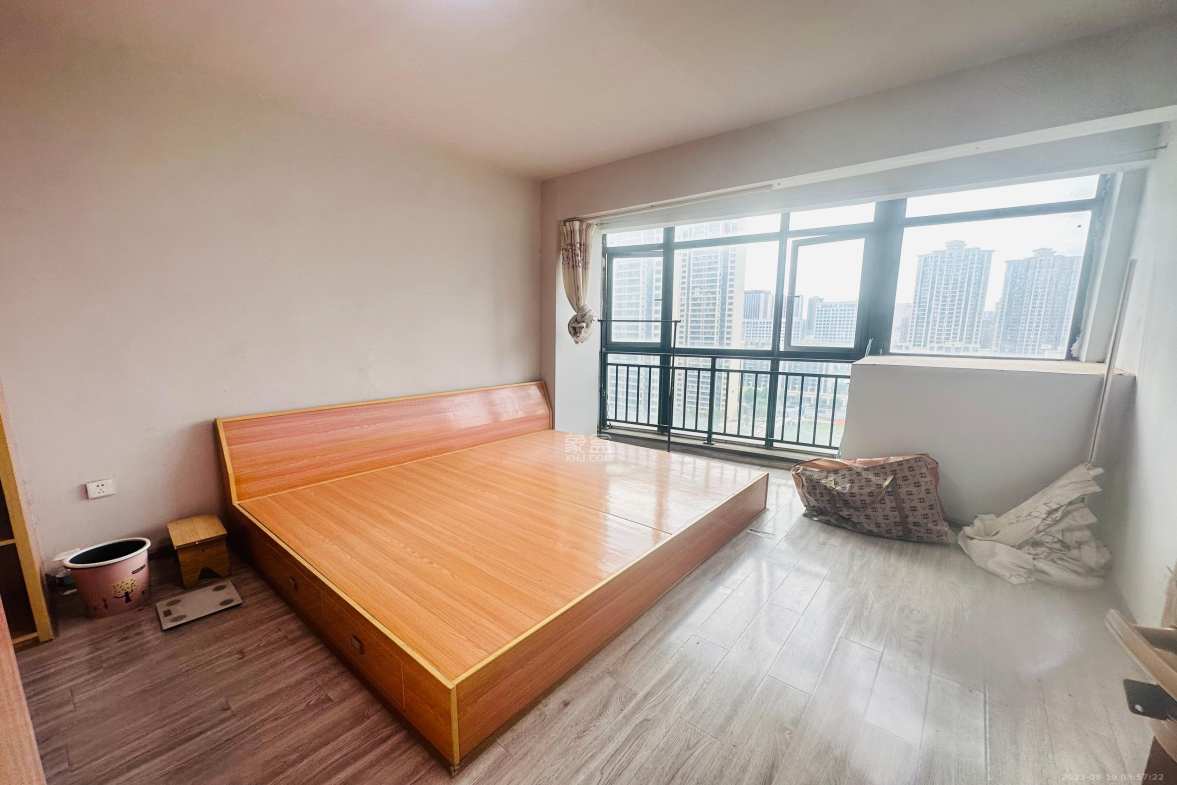 达美美立方 3室2厅2卫 5000.0元/月 达美美立方 3室2厅2卫 5000.0元/月室内图