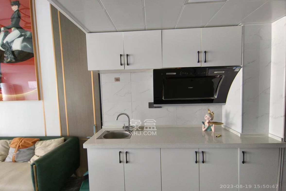 梅溪湖金茂湾  2室2厅1卫    2600.0元/月室内图