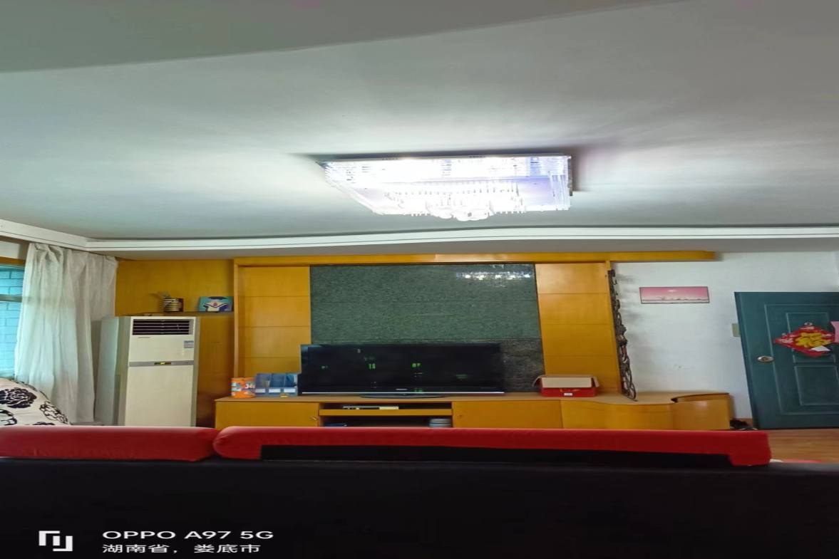 工商银行涟钢支行家属区  3室2厅2卫    60.8万室内图