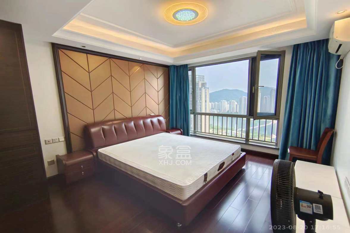 梅溪湖金茂府（金茂广场）（金茂览秀城）  3室2厅2卫    4400.0元/月室内图