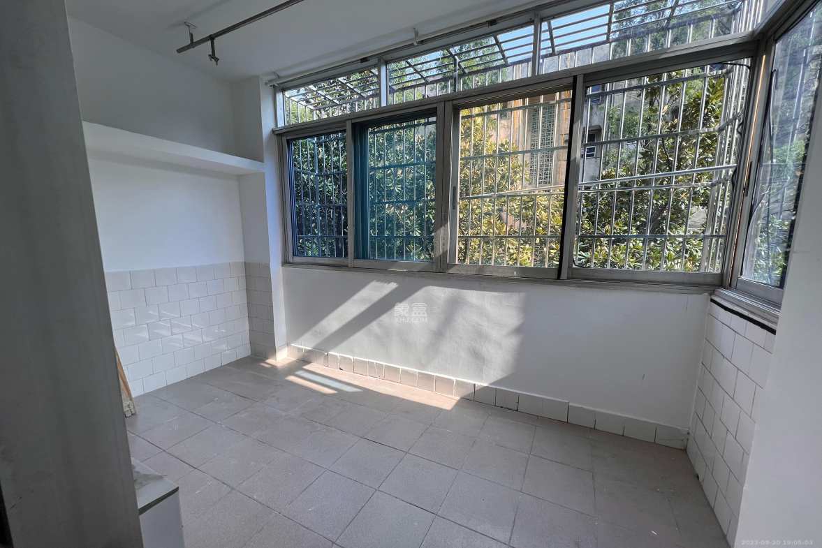 静宜园小区  2室2厅1卫    2000.0元/月 静宜园小区  2室2厅1卫    2000.0元/月室内图