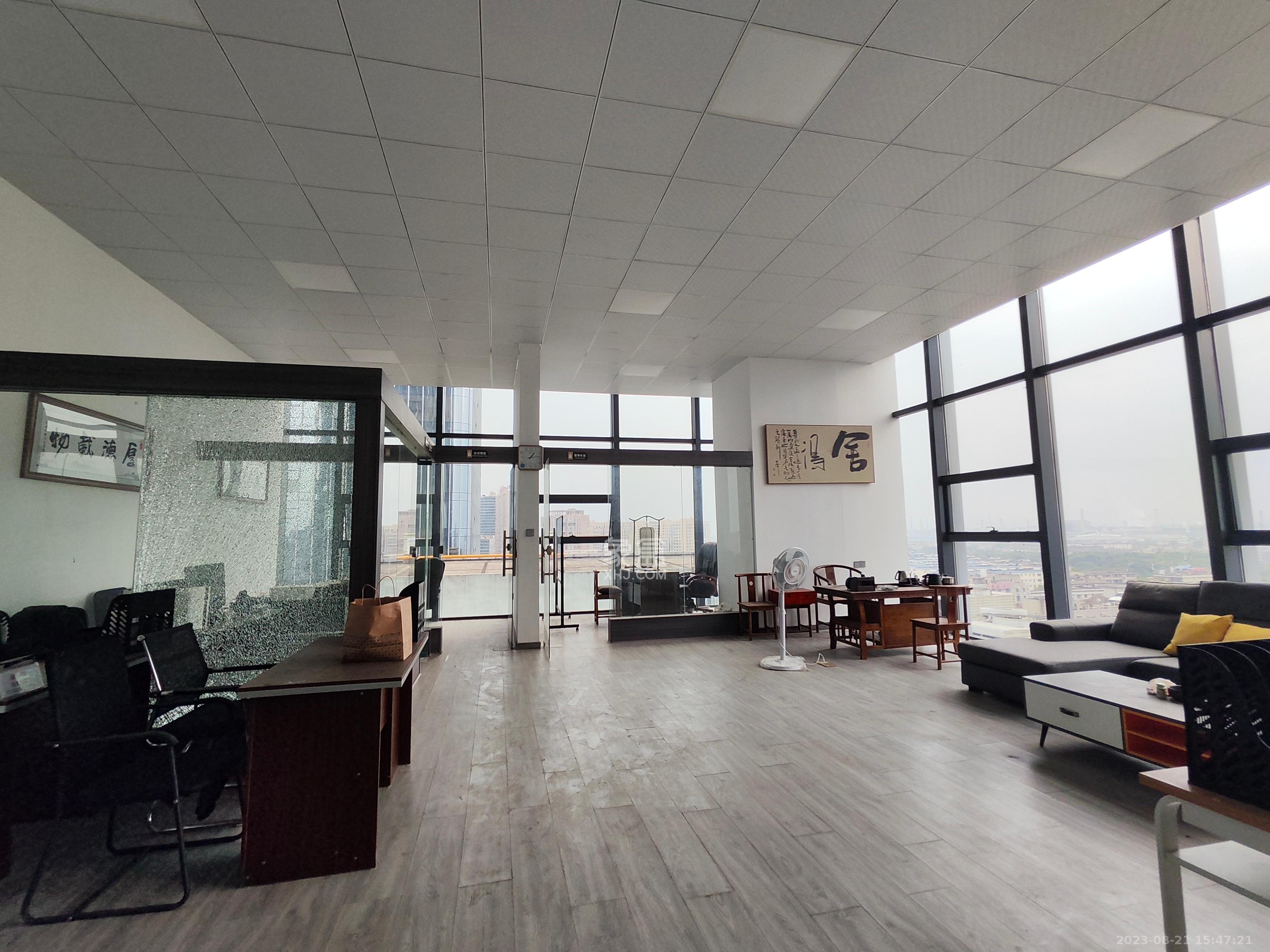 湘潭中心   130.0㎡      3900.0元/月室内图