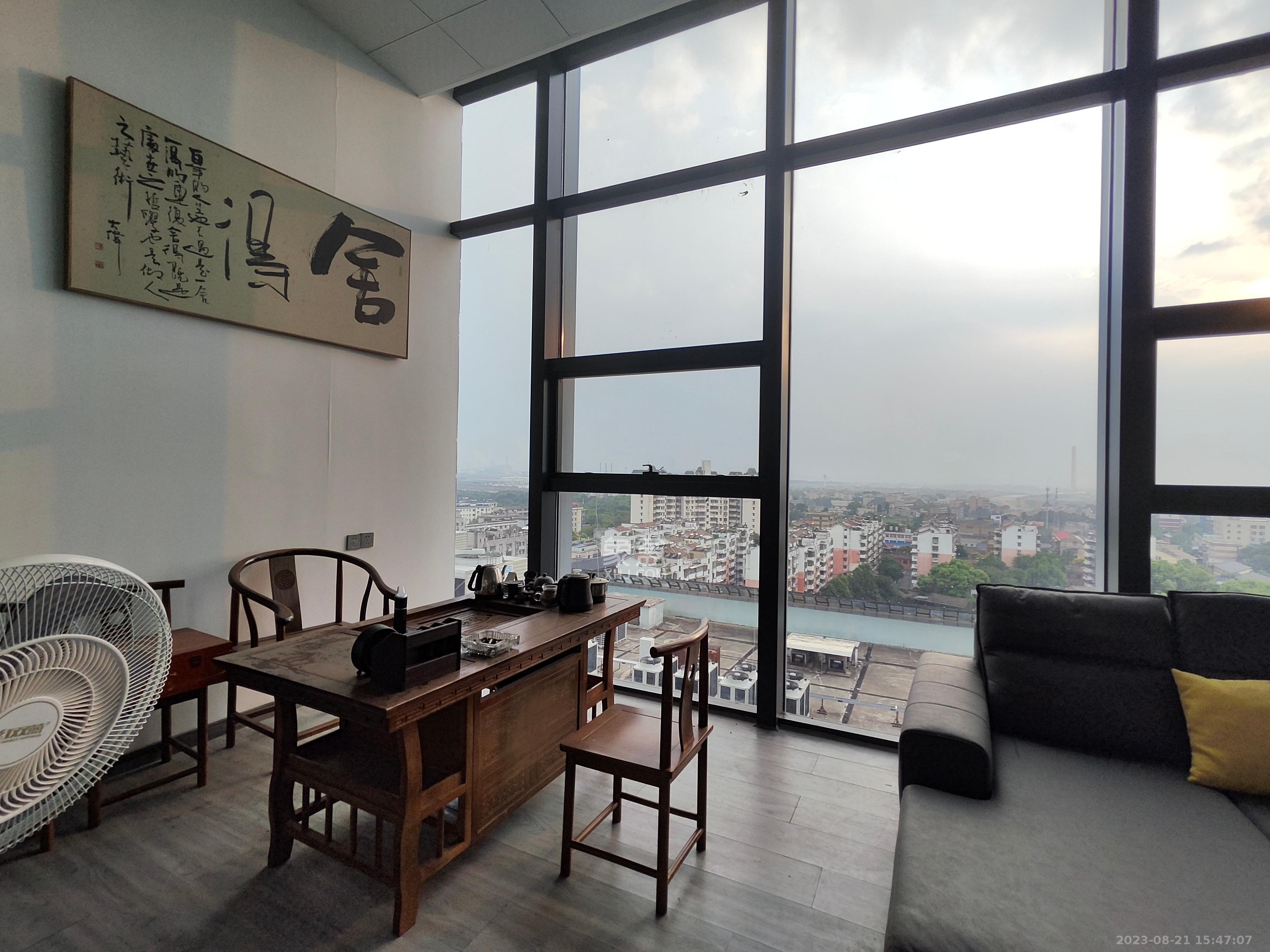 湘潭中心   130.0㎡      3900.0元/月室内图