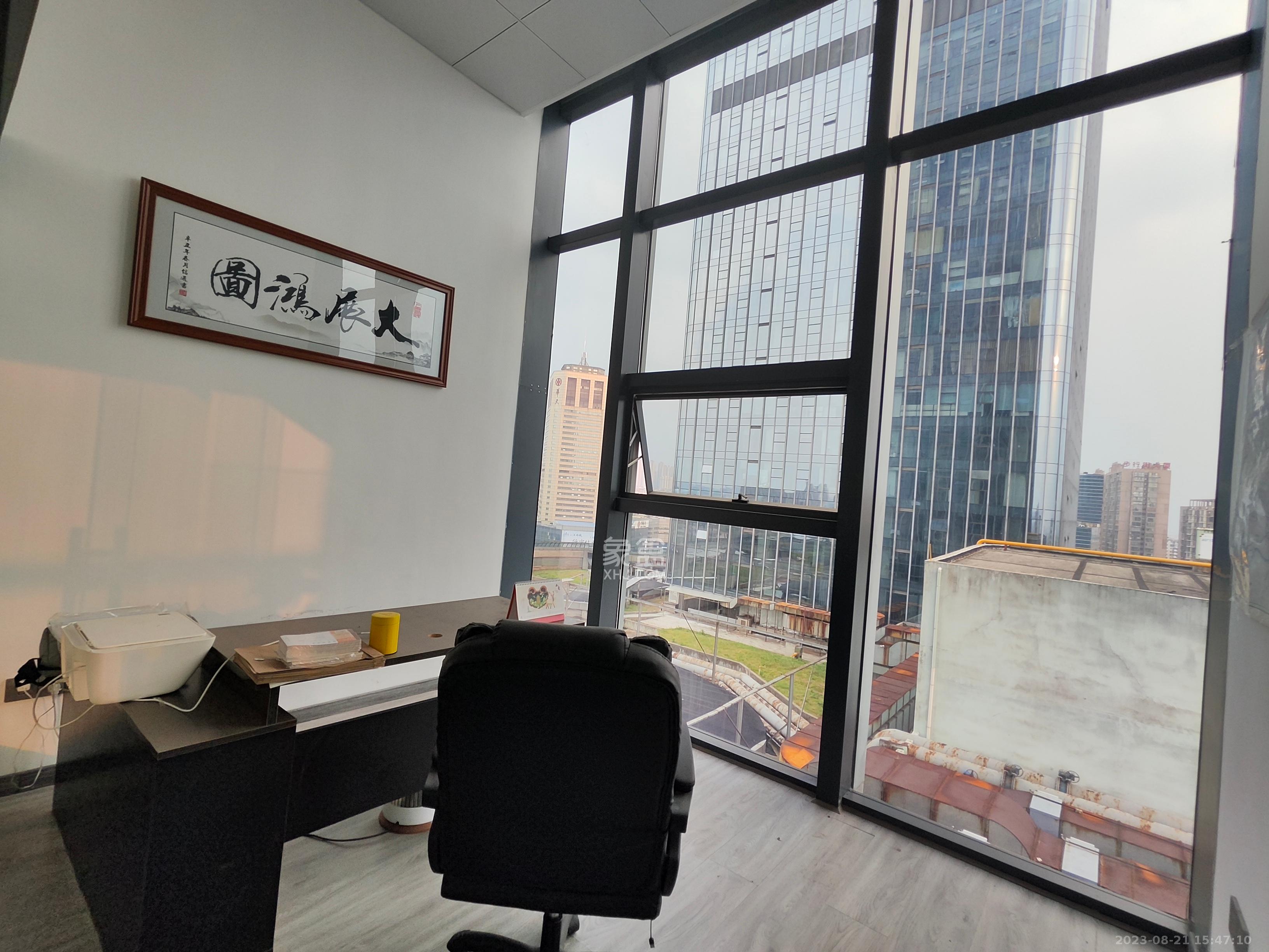 湘潭中心   130.0㎡      3900.0元/月室内图