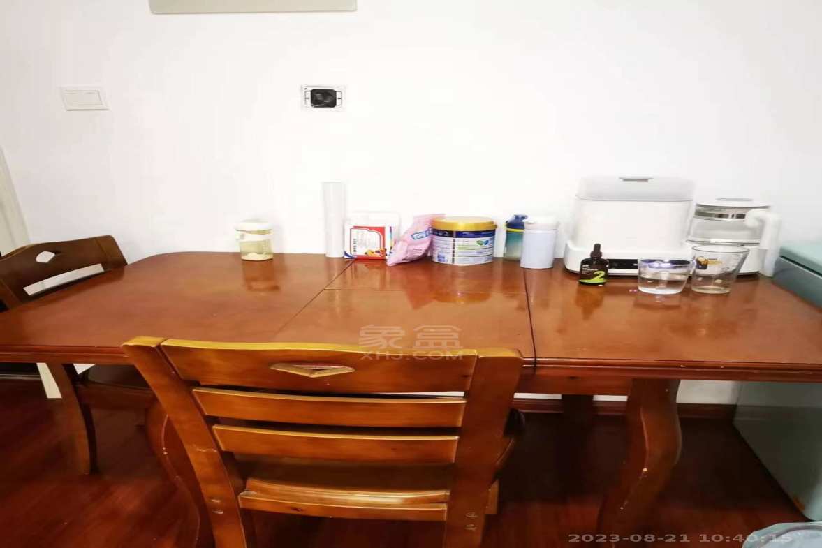 慧谷阳光  2室1厅1卫    2000.0元/月室内图