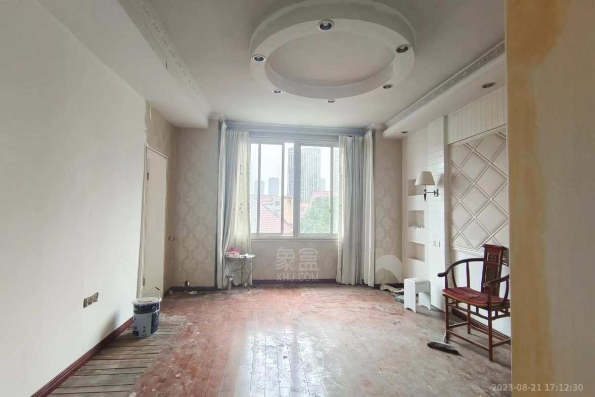 马家河镇  5室2厅4卫    6500.0元/月室内图