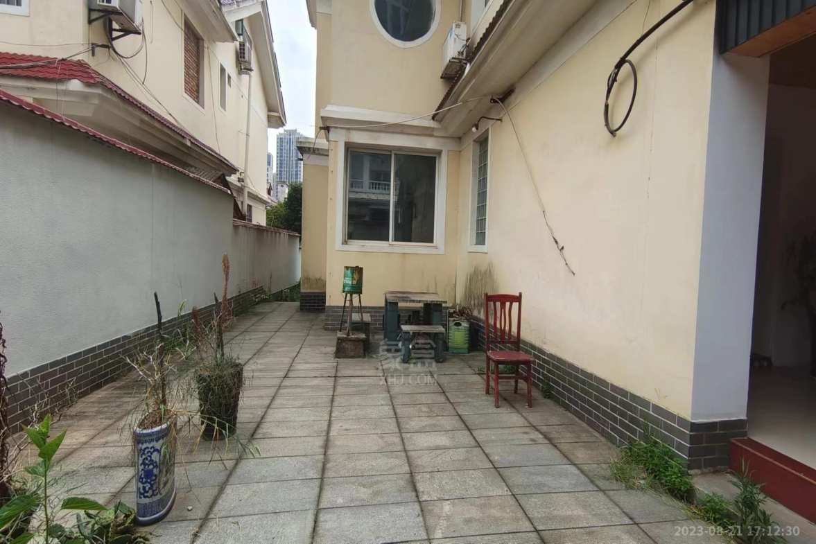 马家河镇  5室2厅4卫    6500.0元/月室内图