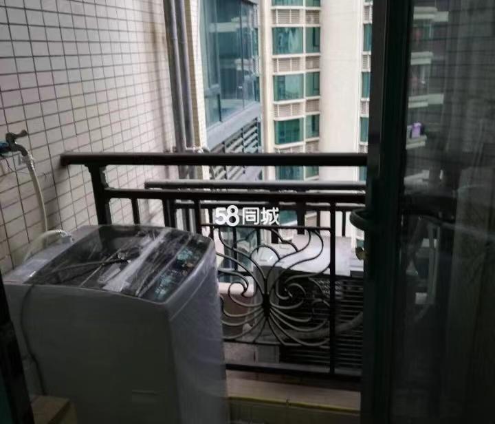 恒大绿洲  2室2厅1卫   1600.00元/月室内图