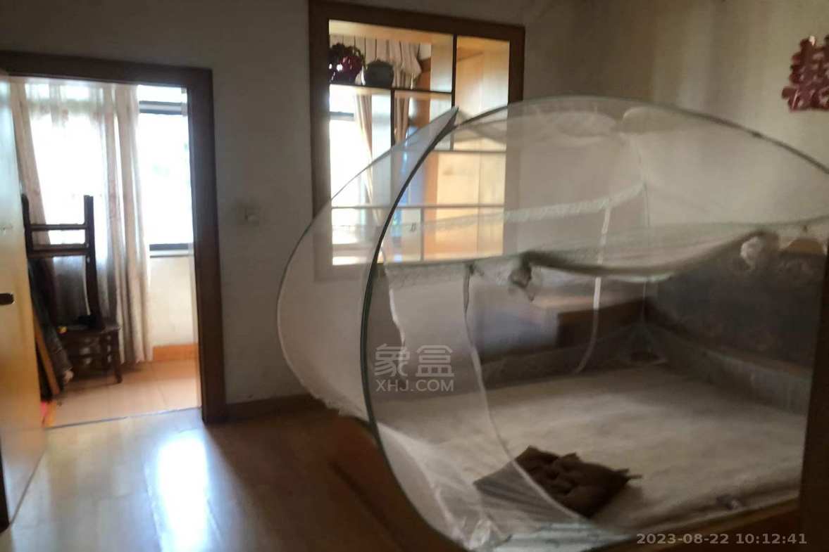 天鹅花园  3室1厅1卫   900.00元/月室内图