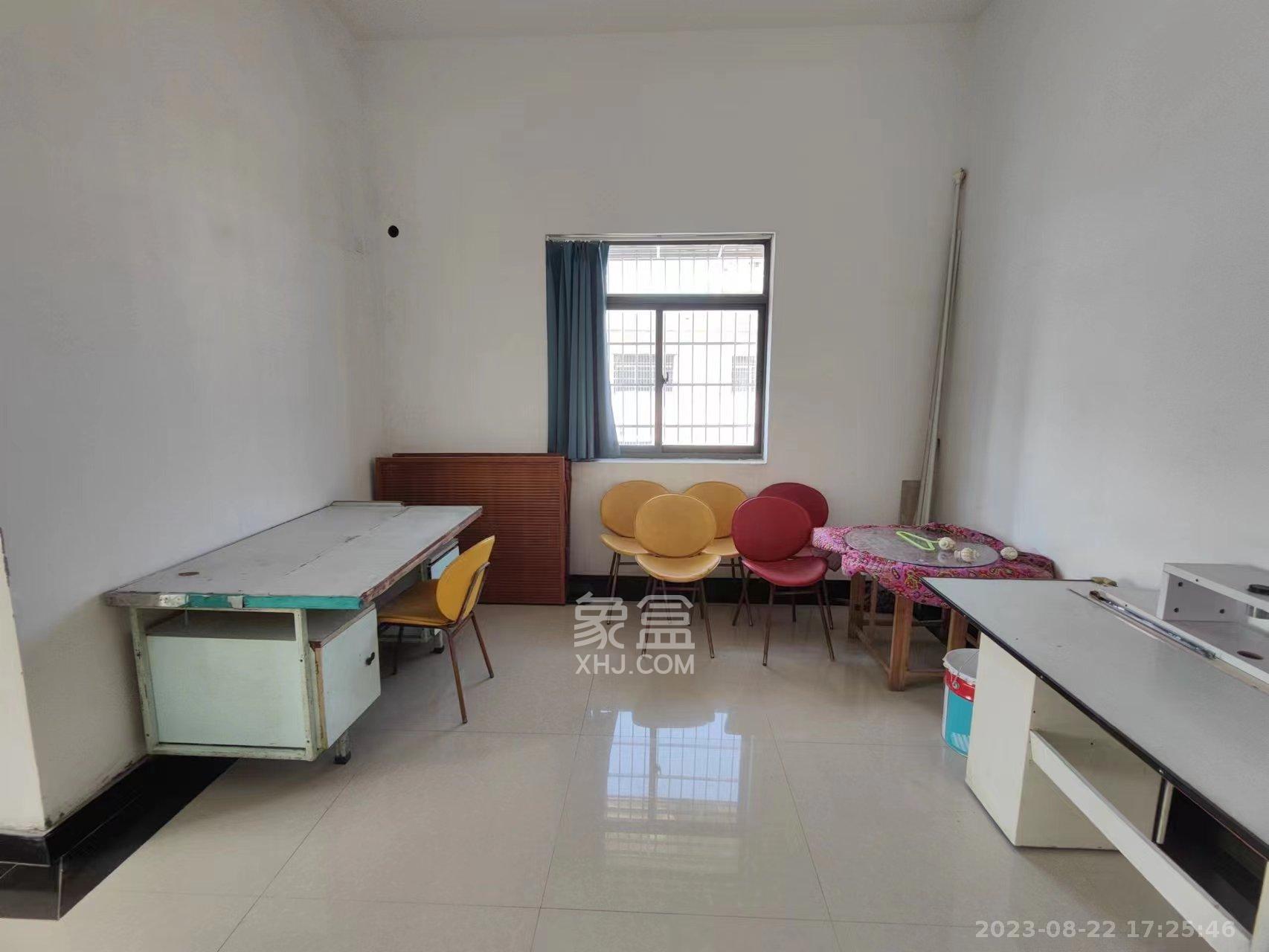 金霞美墅  2室1厅1卫    700.0元/月