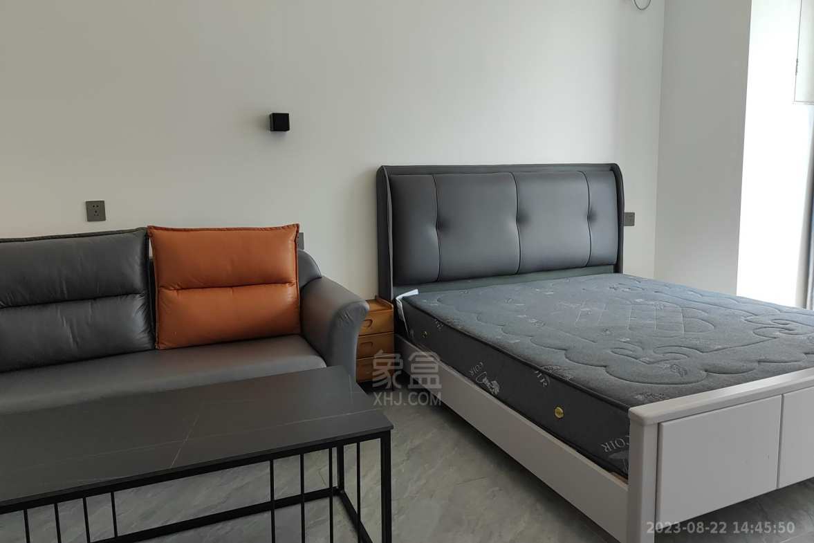 朗廷览江  1室1厅1卫    1600.0元/月 朗廷览江  1室1厅1卫    1600.0元/月室内图