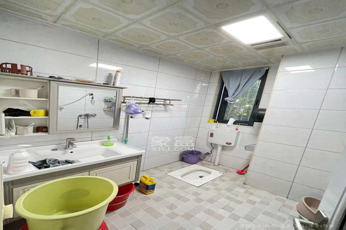 恒大雅苑  3室2厅2卫    4300.0元/月室内图