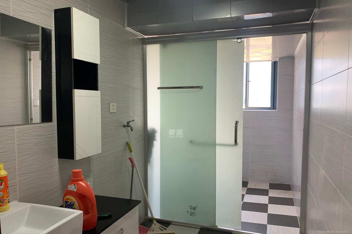 博远大厦(中南院科技综合大厦)  4室2厅2卫    4000.0元/月 博远大厦(中南院科技综合大厦)  4室2厅2卫    4000.0元/月室内图