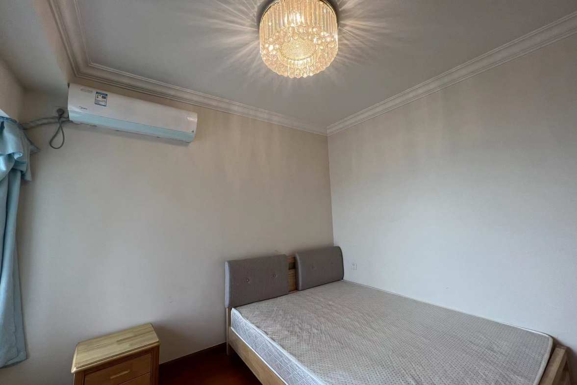 恒大南湖半岛  2室2厅1卫   2200.00元/月室内图