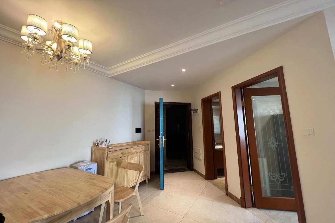 恒大南湖半岛  2室2厅1卫   2200.00元/月室内图