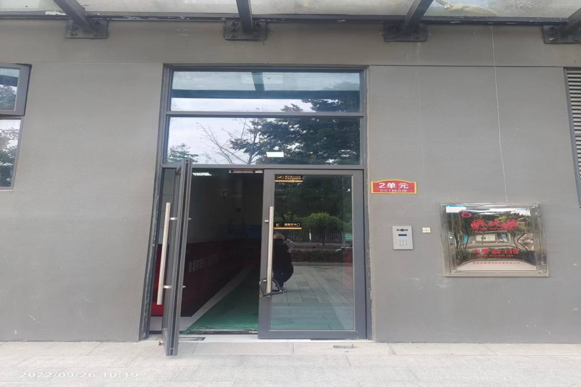 枫华府第  3室2厅2卫    1900.0元/月 枫华府第  3室2厅2卫    1900.0元/月小区图