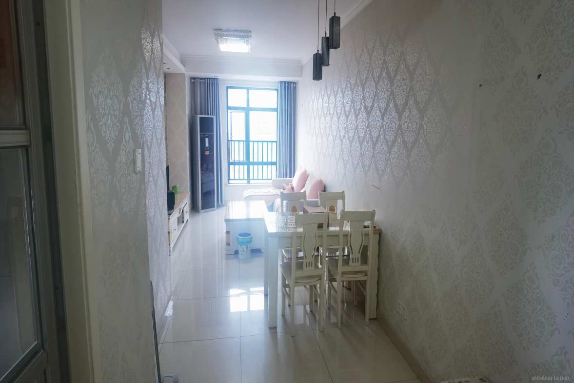 湘域城邦(湘域国际中心)  2室1厅1卫    3500.0元/月 湘域城邦(湘域国际中心)  2室1厅1卫    3500.0元/月室内图