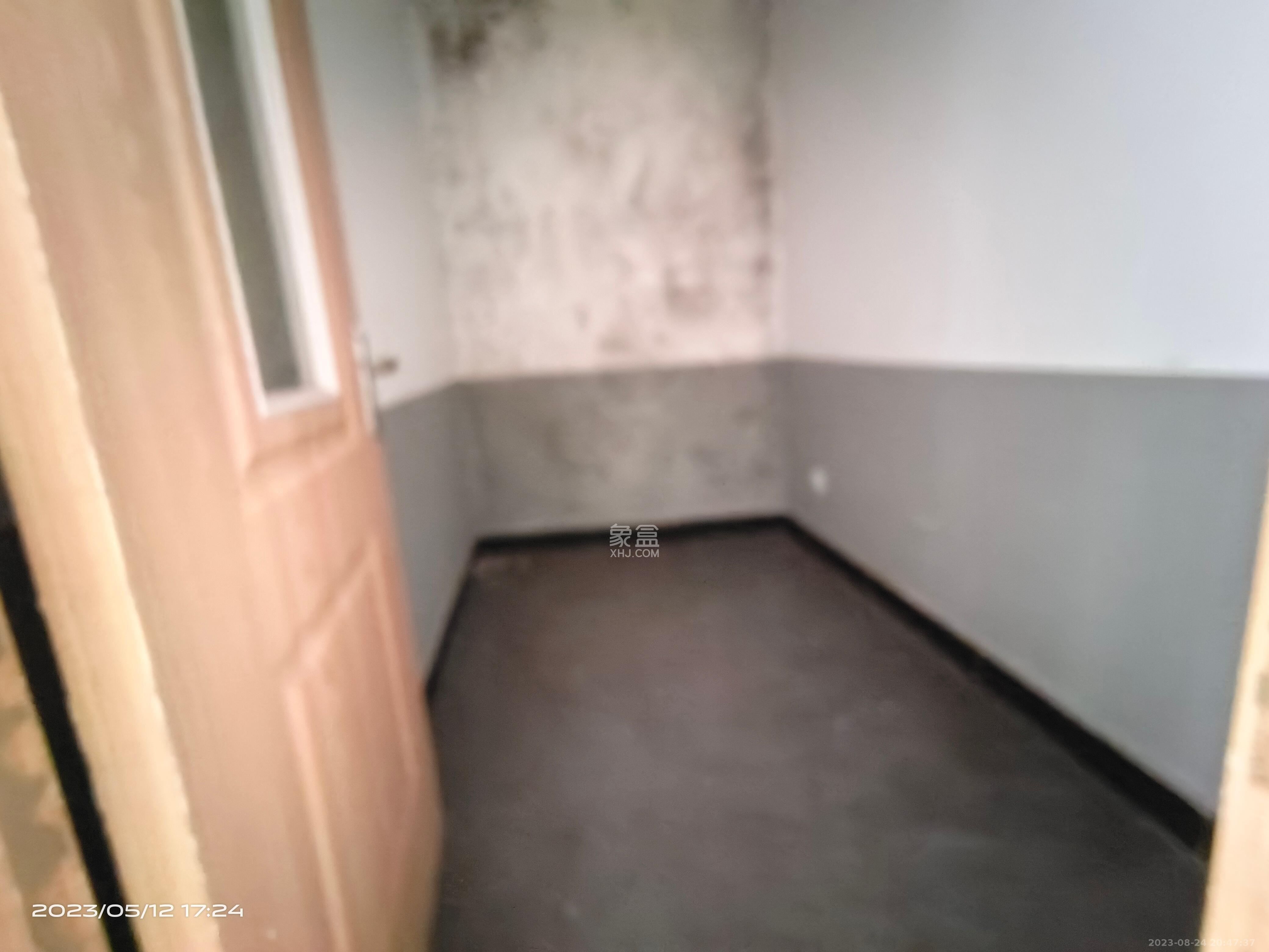 鄱阳小区   161.0㎡      4500.0元/月室内图