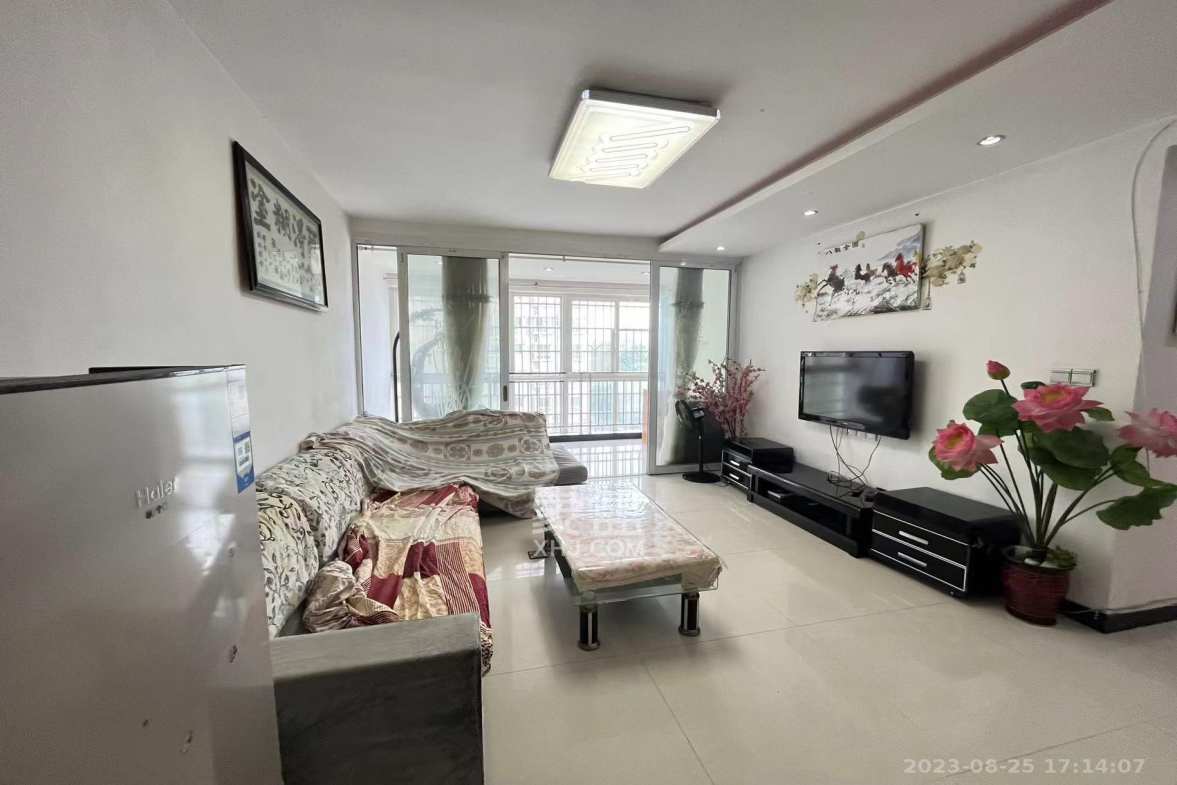 鑫天山城明珠  3室2厅1卫    1300.0元/月 鑫天山城明珠  3室2厅1卫    1300.0元/月室内图