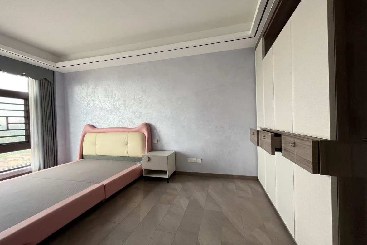 保利翡翠湾(中航翡翠湾) 3室2厅2卫 3500.0元/月 保利翡翠湾(中航翡翠湾) 3室2厅2卫 3500.0元/月室内图