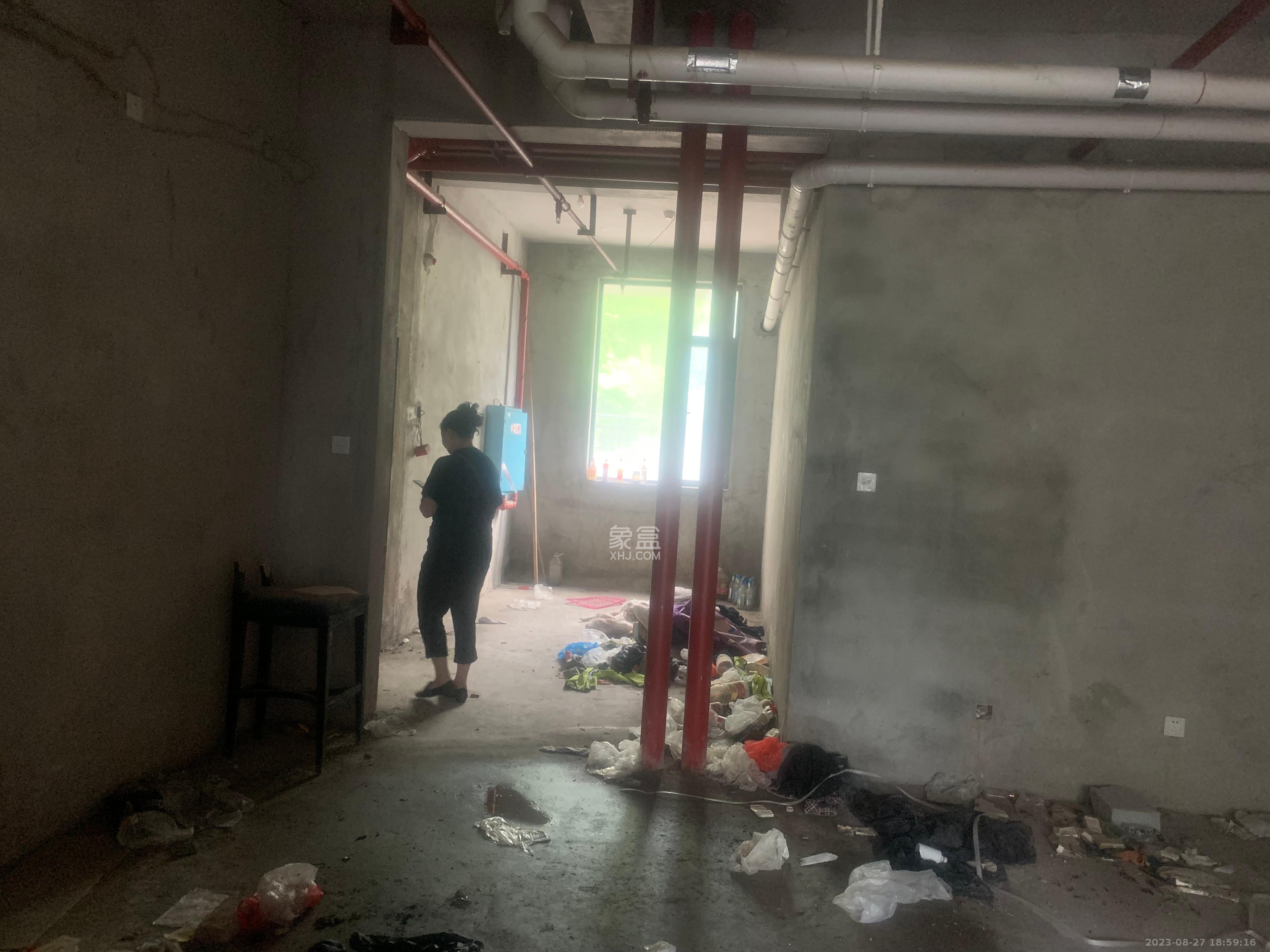 中国铁建梅溪青秀一期   143.47㎡      12000.0元/月室内图