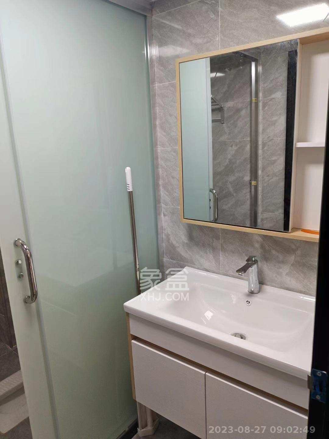 美的翰城 3室2厅2卫 2400.0元/月 美的翰城 3室2厅2卫 2400.0元/月室内图