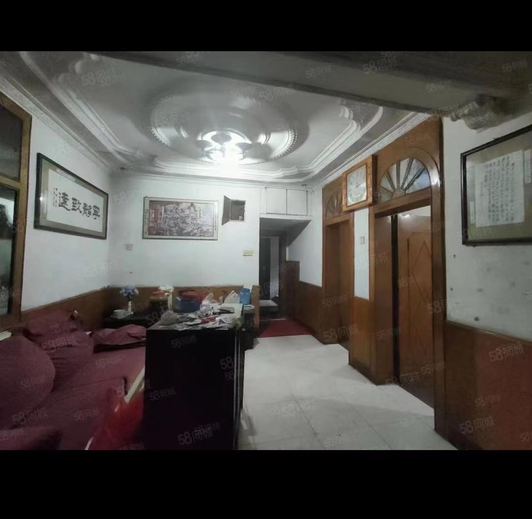 花庙冲社区(原赞山居委会)  3室1厅1卫    28.8万 花庙冲社区(原赞山居委会)  3室1厅1卫    28.8万室内图