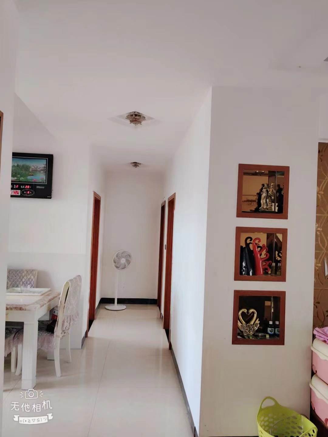 湘中园  3室2厅2卫    1300.0元/月室内图