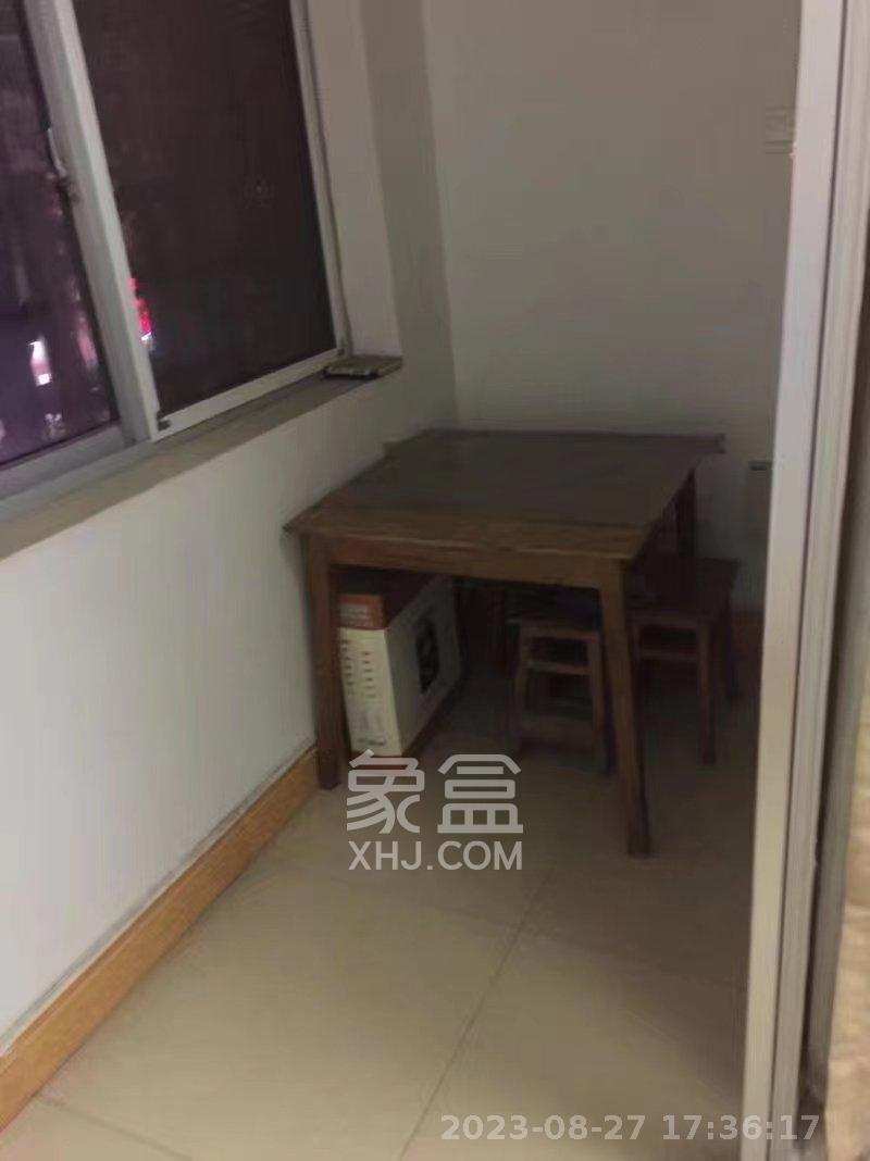 圆梦华庭 2室1厅1卫 1200.0元/月 圆梦华庭 2室1厅1卫 1200.0元/月室内图