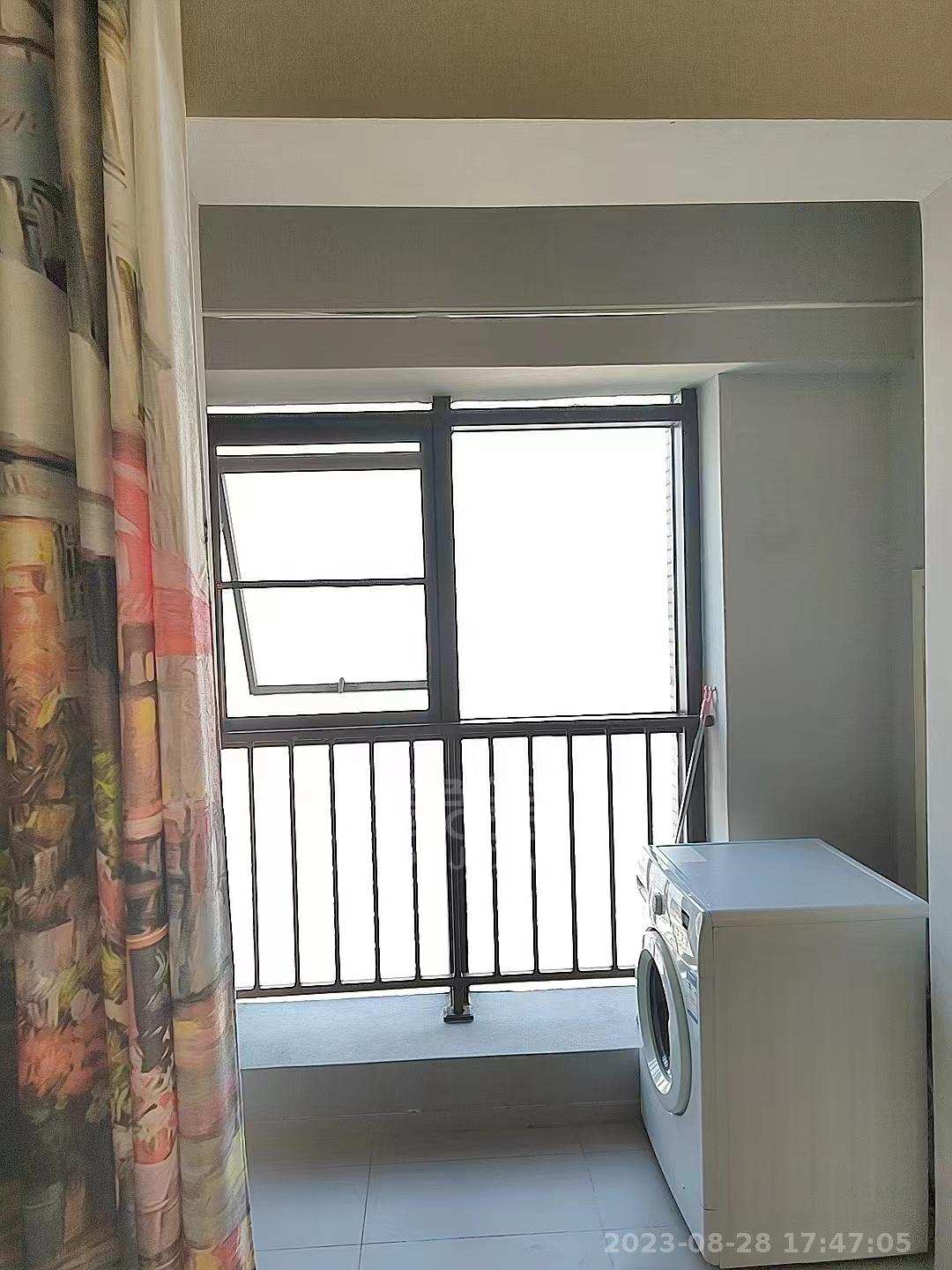 中泰财富湘江  1室1厅1卫    1600.0元/月 中泰财富湘江  1室1厅1卫    1600.0元/月室内图