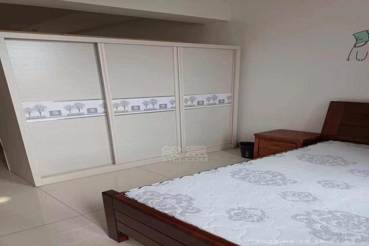 康桥美郡  1室1厅1卫    1400.0元/月室内图